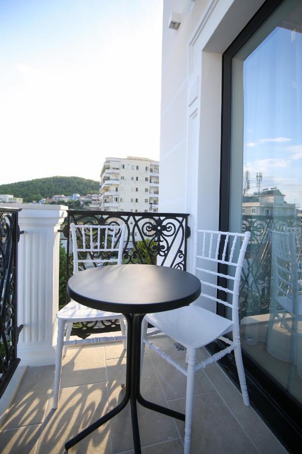 Chimaera 4* Himare