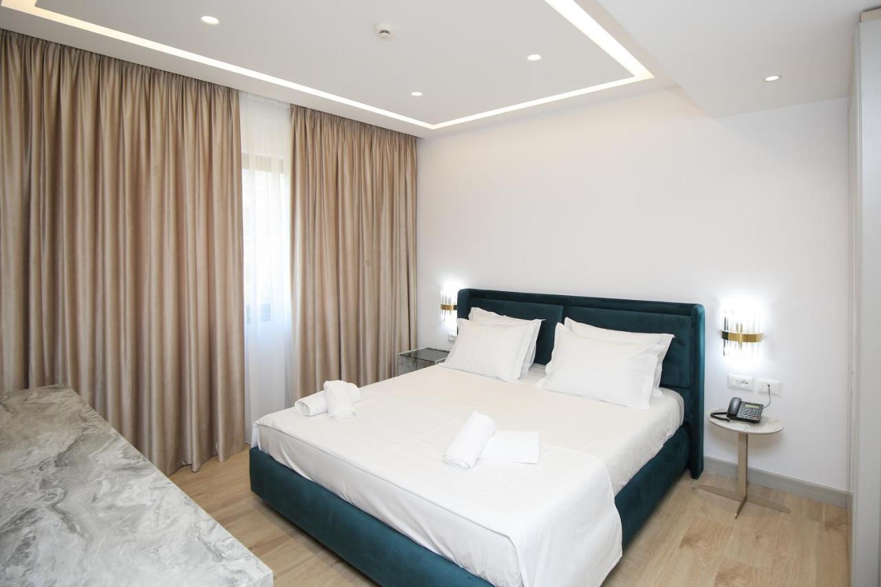 Chimaera Hotel Himare