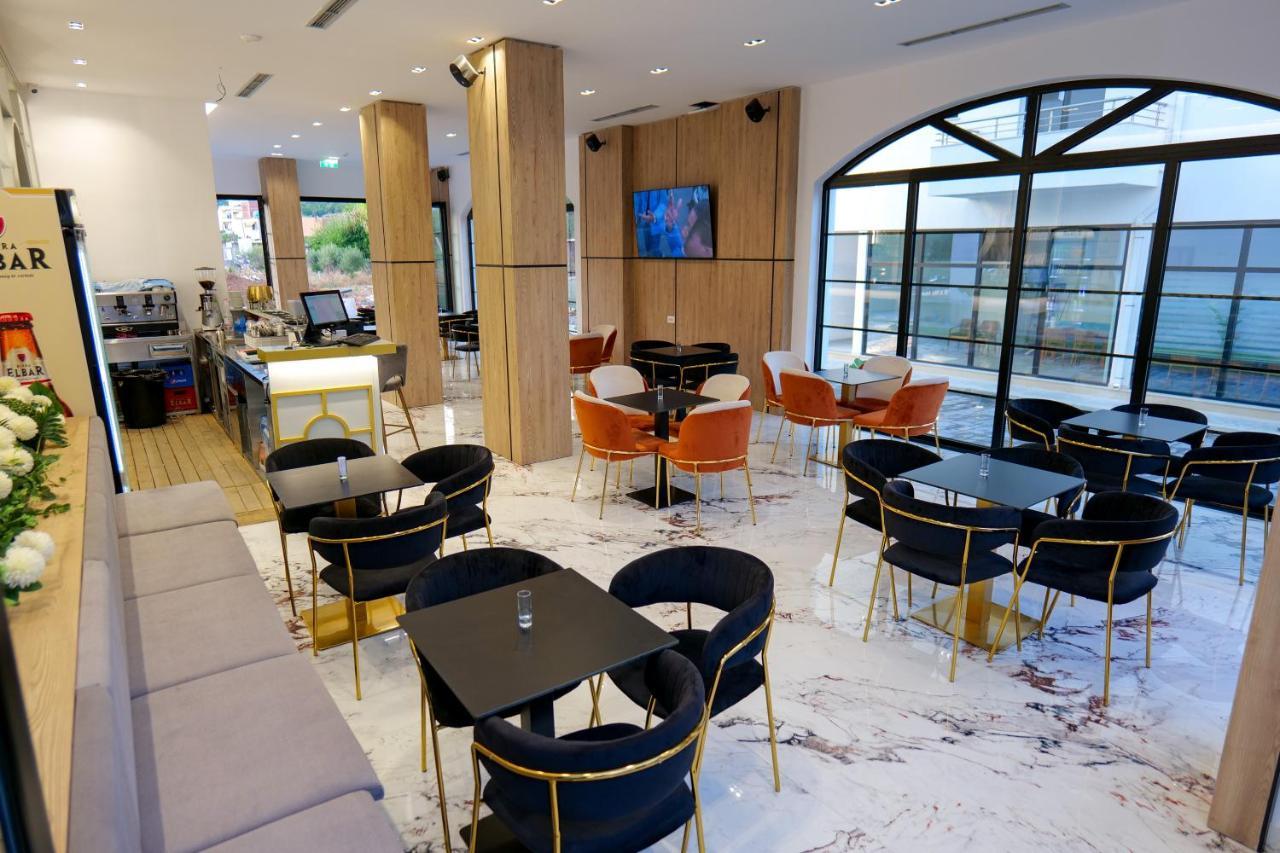 Chimaera Hotel