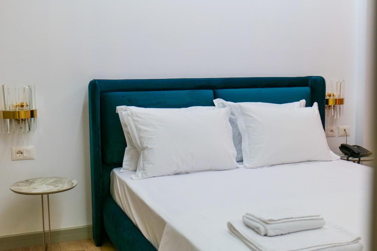 Chimaera 4* Himare